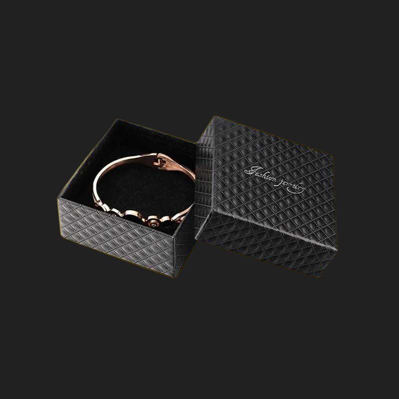 Custom_Bracelet_Packaging_1.jpg