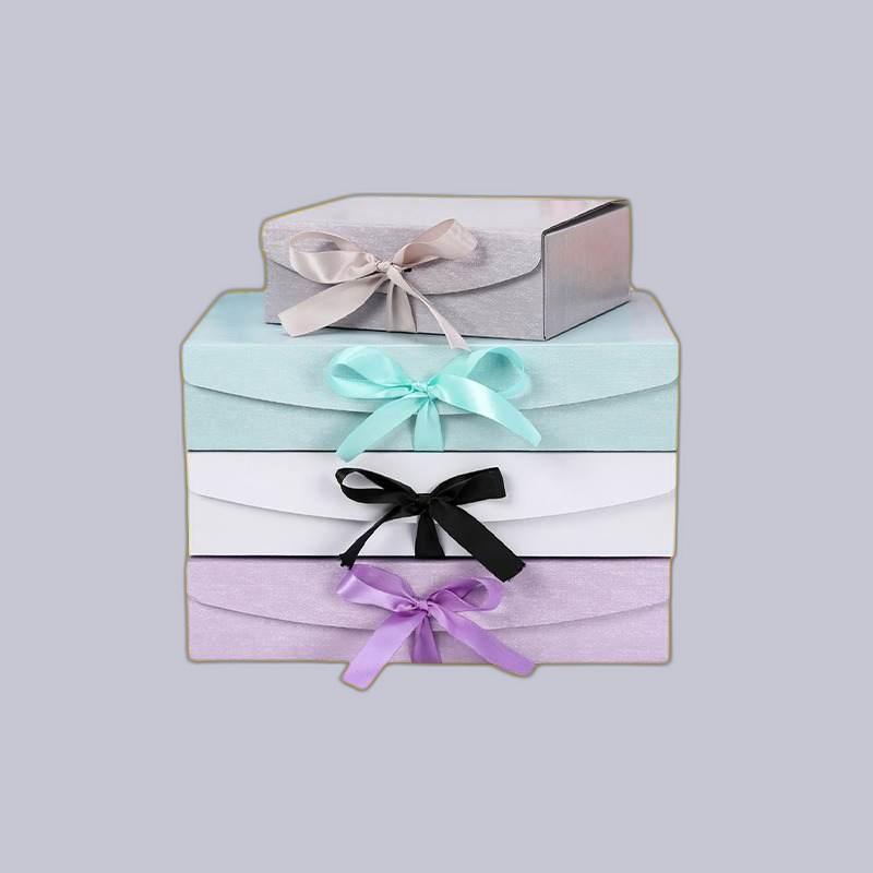 Custom_Gift_Boxes_In_Bulk_1.jpg